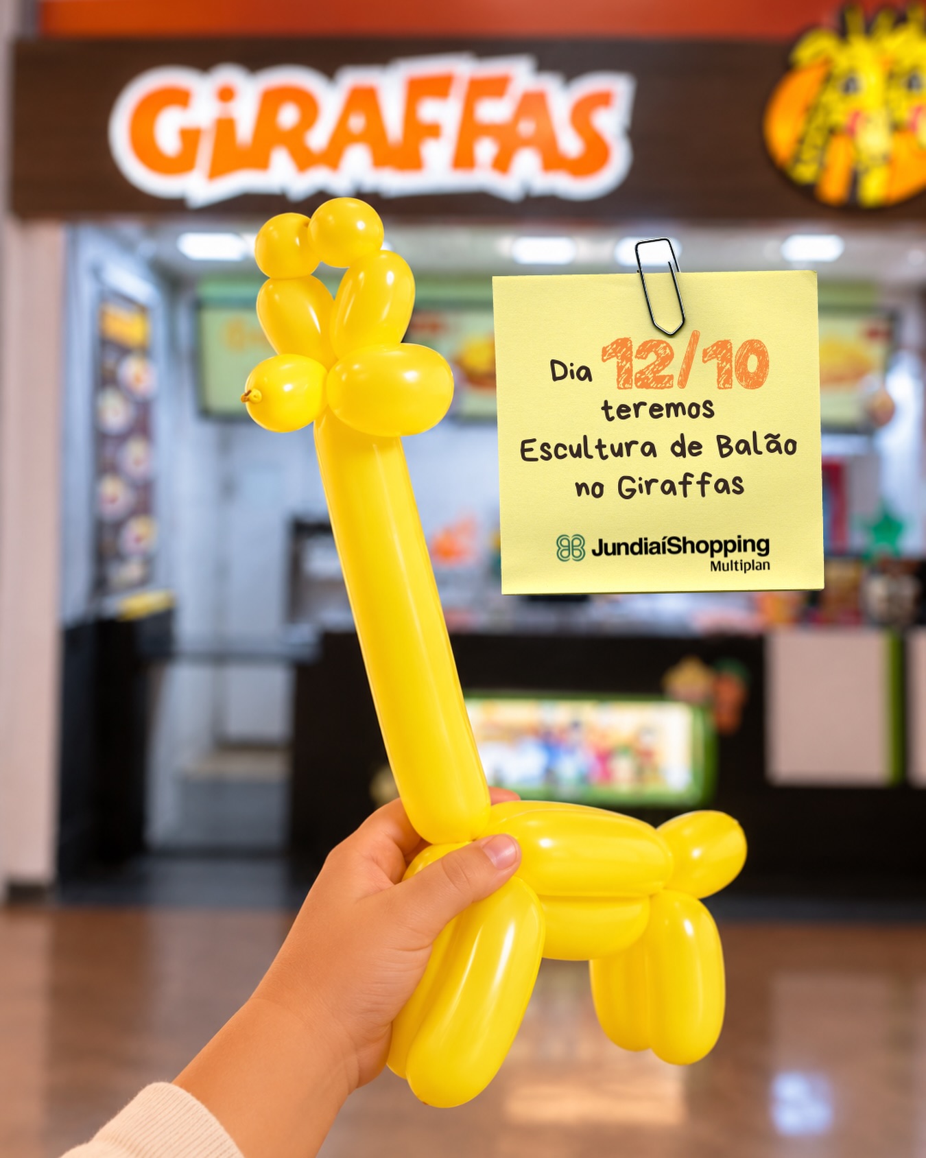 Escultura de Balão no Giraffas