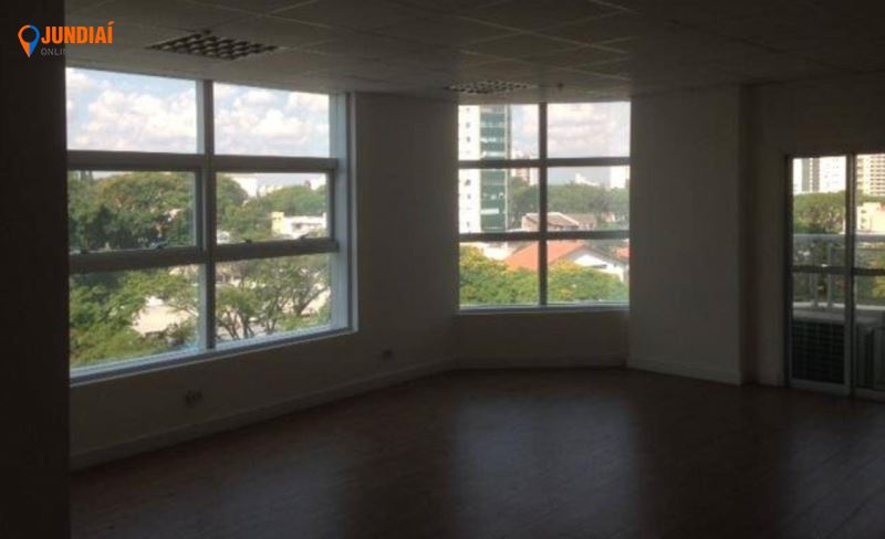 Venda - Sala Comercial 48m2 Golden Office no Chcara Urbana - Pronta para Uso