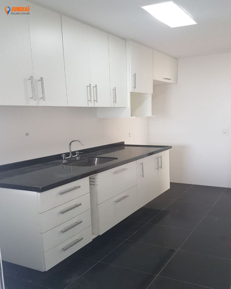 Vendo apartamento 2 dormitrios sendo 1 sute 108 m Vitt.