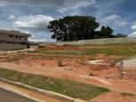 Terreno  de 300 metros a venda no Condomnio Campos de Medeiros em Jundia