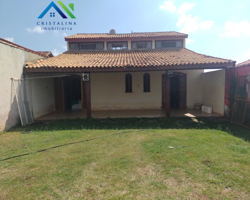 Casa em Nova Trieste, Jarinu - Casa para venda 3 dormitório Nova Trieste Jarinu-SP Brasil, piscina, terreno 500.00 m²