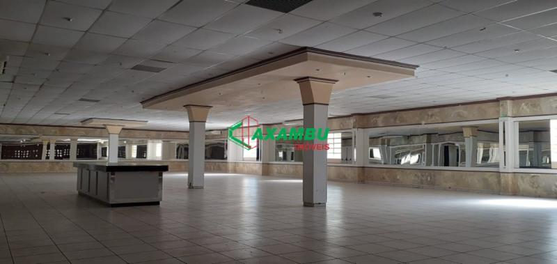 salao em Caxambu, JUNDIAÍ - Salão Comercial de Alto Padrão em Jundiaí-SP, Bairro Caxambu: 1 Sala, 6 Banheiros, 100 Vagas de Garagem, 1.367m²! - Foto 1