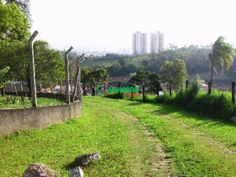 Chácara em JARDIM CAÇULA, JUNDIAÍ - Chacara com casa com 03 dormitórios e cocheira - Foto 2