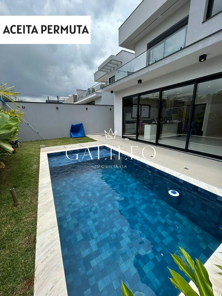 Condominio em MEDEIROS, JUNDIAÍ - Imperdível: Casa de luxo em condomínio no Medeiros, Jundiaí-SP. 4 quartos, 3 suítes, 2 salas, 4 banheiros, 4 vagas, 278 m².