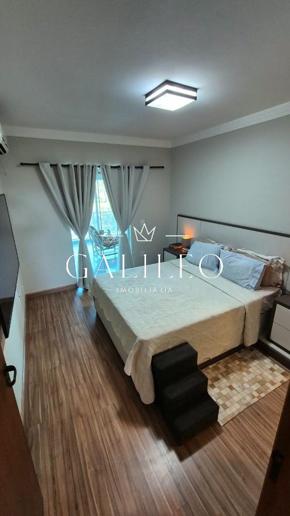 Casa em PARQUE ALMERINDA PEREIRA CHAVES, JUNDIAÍ - Impecável casa à venda em Jundiaí-SP, Parque Almerinda Pereira Chaves: 3 quartos, 1 suíte, 2 salas, 3 banheiros, 2 vagas, 218m². - Foto 3
