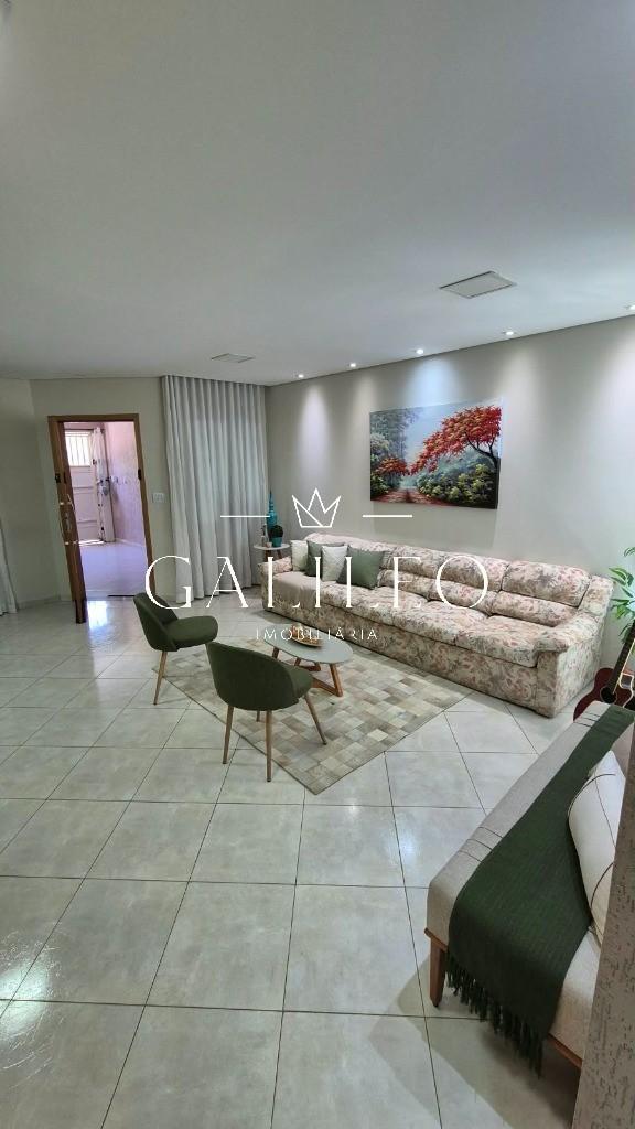 Casa em PARQUE ALMERINDA PEREIRA CHAVES, JUNDIAÍ - Impecável casa à venda em Jundiaí-SP, Parque Almerinda Pereira Chaves: 3 quartos, 1 suíte, 2 salas, 3 banheiros, 2 vagas, 218m².