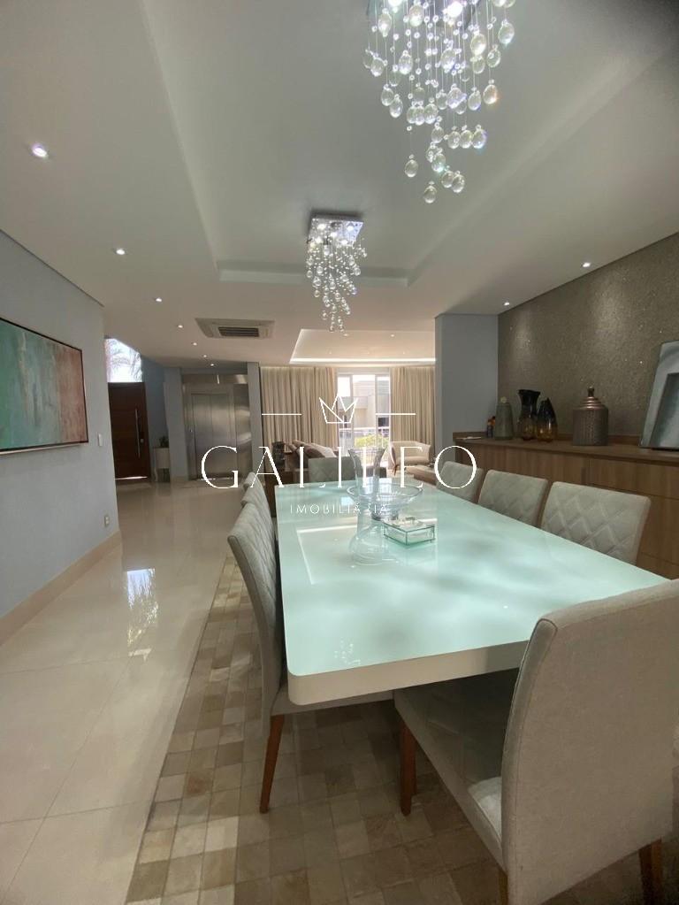 Casa em CHÁCARA MALOTA, JUNDIAÍ - Casa para locação em Jundiaí-SP, Chácara Malota: 3 quartos, 3 suítes, 2 salas, 5 banheiros, 450m² de área. Venha conferir! - Foto 1
