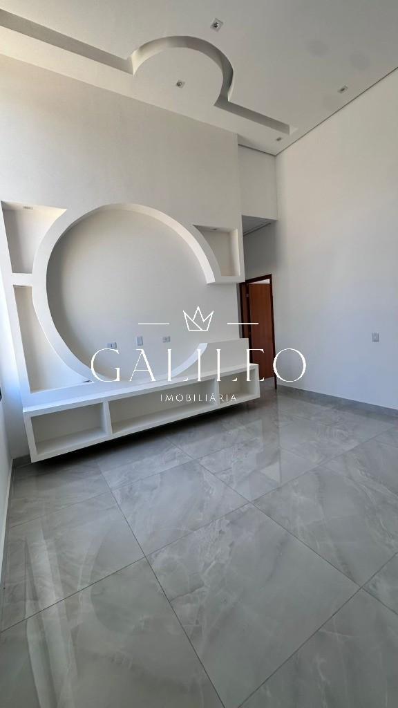 Condomínio em LOTEAMENTO VILLAGGIO DI SAN FRANCISCO, JUNDIAÍ - Casa em Condomínio à Venda em Jundiaí-SP, Bairro Loteamento Villaggio Di San Francisco: 3 Quartos, 2 Suítes, 2 Salas, 4 Vagas de Garagem! - Foto 3
