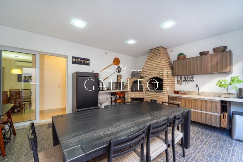 Condomínio em ENGORDADOURO, JUNDIAÍ - Casa em Condomínio de Luxo no Engordadouro, Jundiaí-SP: 3 Quartos, 1 Suíte, 2 Salas, 4 Banheiros, 2 Vagas, 230m² - Foto 1