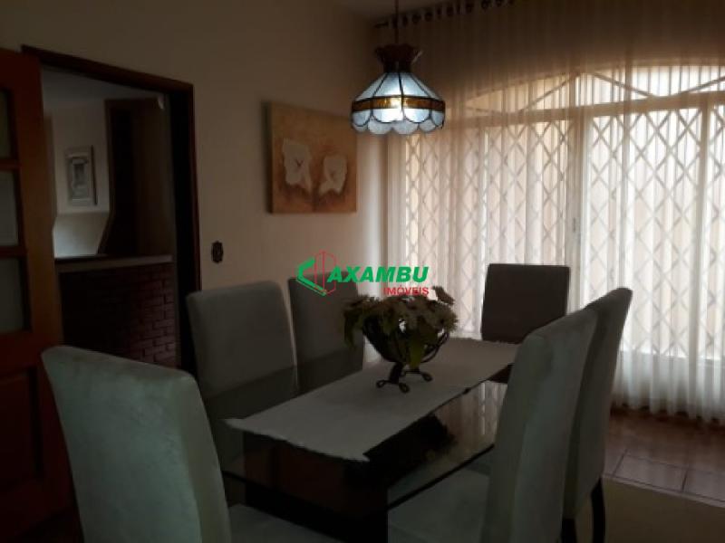 Casa em VILA SÃO JOÃO BATISTA, JUNDIAÍ - LINDO SOBRADO ESTILO CHALÉ SUIÇO COM QUINTAL E CHURRASQUEIRA - Foto 3