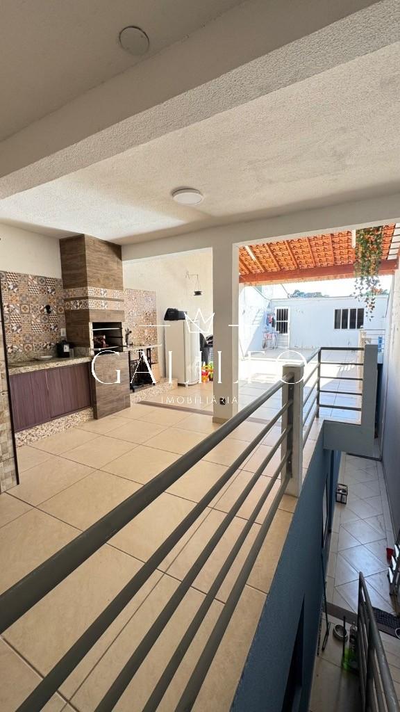 Casa em JARDIM ITÁLIA, Várzea Paulista - Imperdível oportunidade: Casa à venda em Várzea Paulista-SP, Jardim Itália, com 2 quartos, 1 suíte, 1 sala, 2 banheiros, 2 vagas de garagem, 196m² - Foto 1
