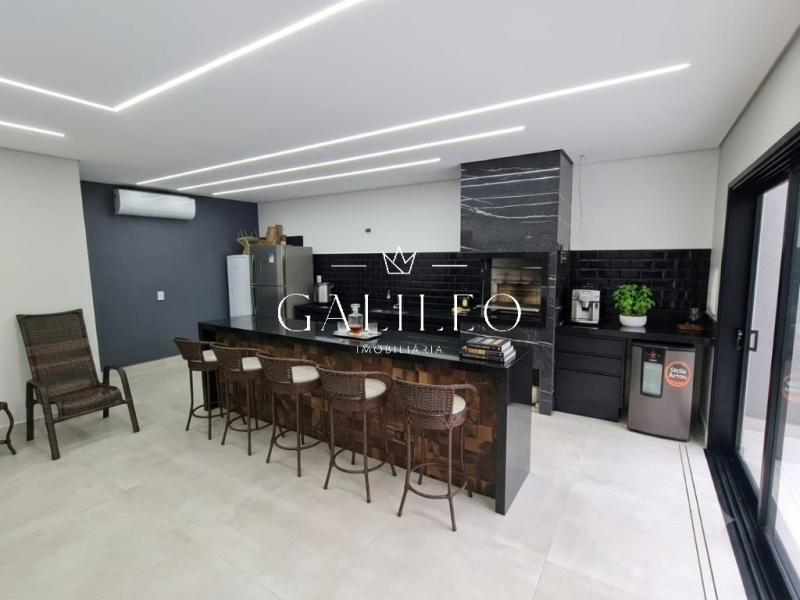 Condominio em PARQUE RESIDENCIAL ELOY CHAVES, JUNDIAÍ - Nature Village I - Casa em Condomínio à venda em Jundiaí-SP, 3 quartos (2 suítes), 3 salas, 4 banheiros, 5 vagas de garagem, 173m².