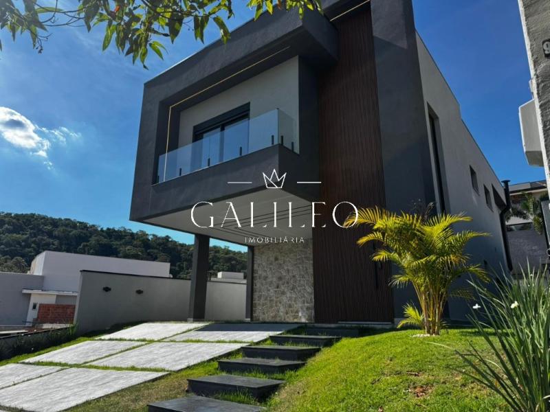 Condomínio em MINA, Itupeva - Casa Residencial de Alto Padrão em Condomínio Ibi Aram 2 na Mina, Itupeva-SP: 3 Quartos, 3 Suítes, 2 Salas, 6 Banheiros, 4 Vagas, 303m². - Foto 1