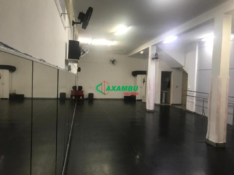 salao em CAXAMBU, JUNDIAÍ - Salão Comercial à Venda em Jundiaí-SP, Bairro Caxambu: 3 Salas, 4 Banheiros, 3 Vagas de Garagem, 300m² de Área - Foto 2
