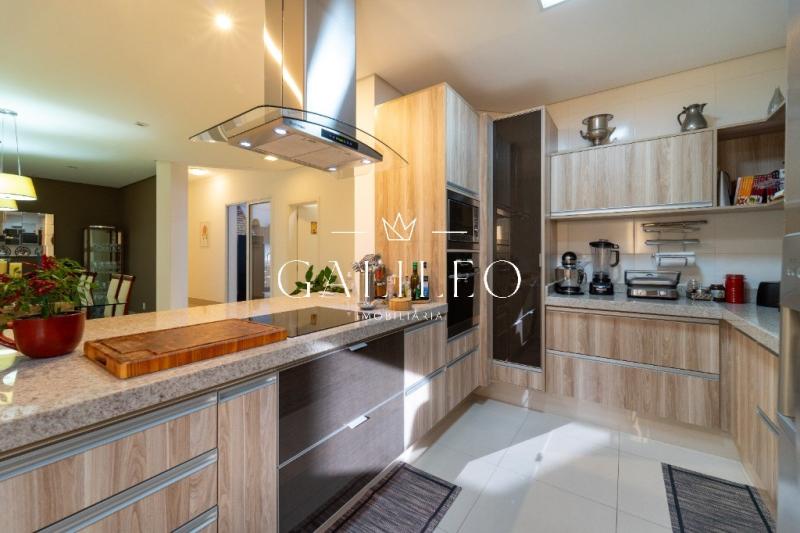 Condomínio em ENGORDADOURO, JUNDIAÍ - Casa em Condomínio de Luxo no Engordadouro, Jundiaí-SP: 3 Quartos, 1 Suíte, 2 Salas, 4 Banheiros, 2 Vagas, 230m² - Foto 3