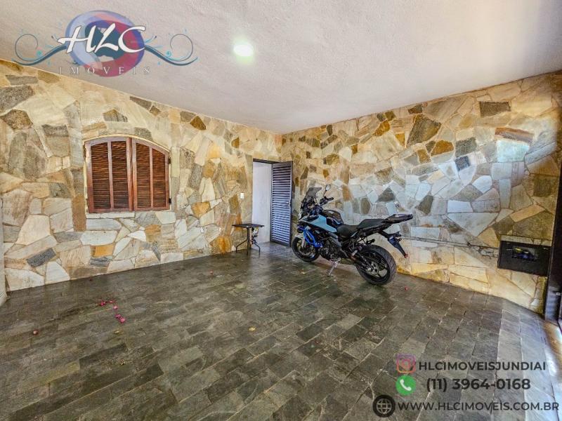 Casa em VILA M GENOVEVA, JUNDIAÍ - Imperdível oportunidade de adquirir uma casa de 3 quartos na Vila M Genoveva, Jundiaí-SP - 180,00 m² - 2 vagas - 3 salas - 3 banheiros - Foto 2