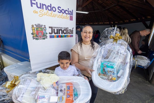 Colo de Mãe chega a 400 gestantes atendidas e entrega kits de maternidade no Jardim Tulipas