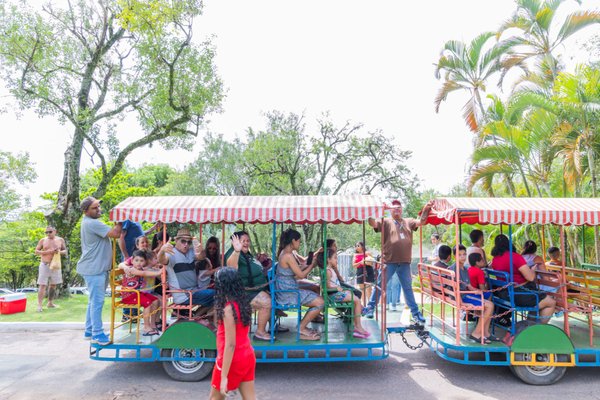 Famílias aproveitam Dia das Crianças com diversão e reencontros no Parque do Corrupira