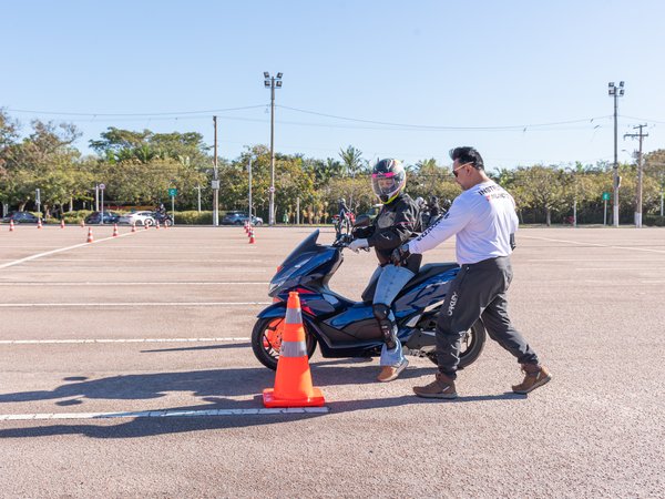 Treinamento para motociclistas terá edição exclusiva para mulheres em Jundiaí; inscrições estão abertas