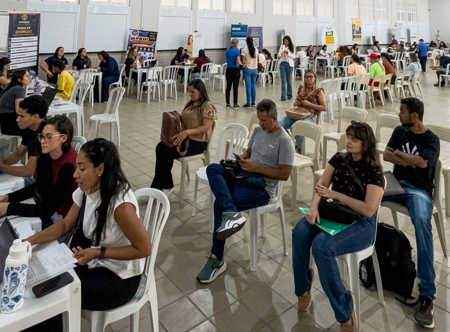 Emprego da Gente no Anhangabaú aproxima candidatos e empresas e gera 928 entrevistas em Jundiaí