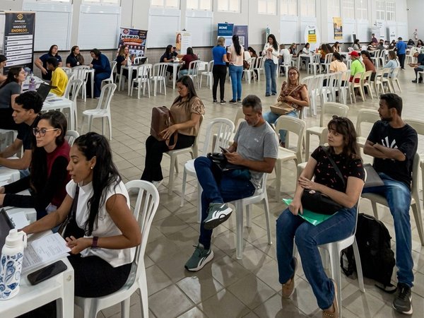 Emprego da Gente no Anhangabaú aproxima candidatos e empresas e gera 928 entrevistas em Jundiaí