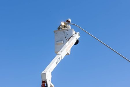 Operação Tapa-Buracos recupera cerca de 100 buracos por dia em Jundiaí