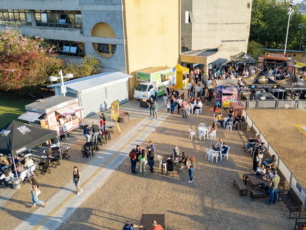 Quinta no Paço terá música ao vivo e gastronomia na próxima quinta-feira (29)