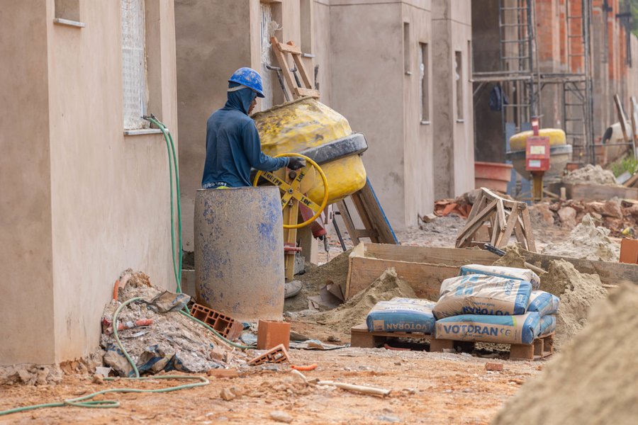 Sonho da casa própria: obras do Residencial Cravos, em Jundiaí, chegam a 50% de execução