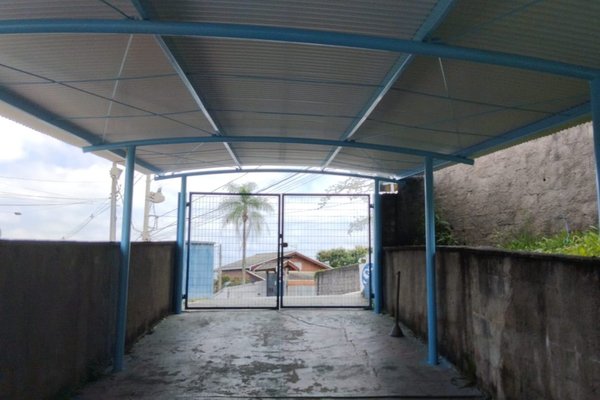 Prefeitura investe mais de R$ 500 mil em coberturas de acesso em escolas municipais