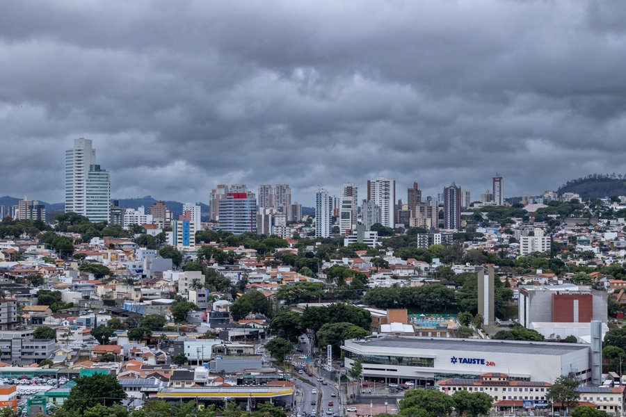 Finados: Defesa Civil alerta para possibilidade de chuva em Jundiaí durante o feriado